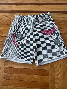 Zara Disney Black & White Checkerboard Mickey Shorts with Pink Logo size 9-10